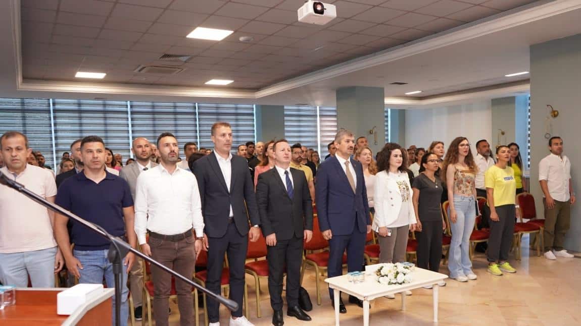 TÜRKİYE YÜZYILI MAARİF MODELİ ORTAÖĞRETİM BEDEN EĞİTİMİ VE SPOR DERSİ EĞİTİCİ EĞİTİMİ KURSU